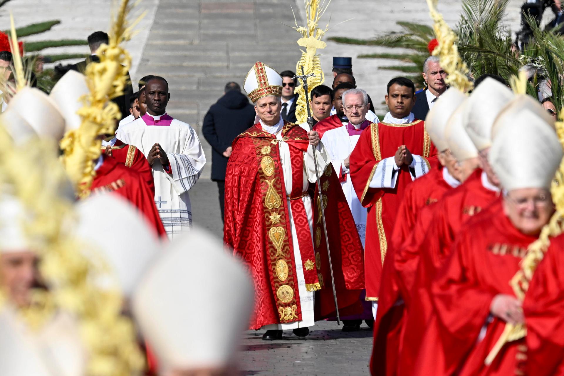 Papa Leão XIV critica líderes que promovem guerras e afirma que Deus rejeita orações de quem tem “mãos cheias de sangue”