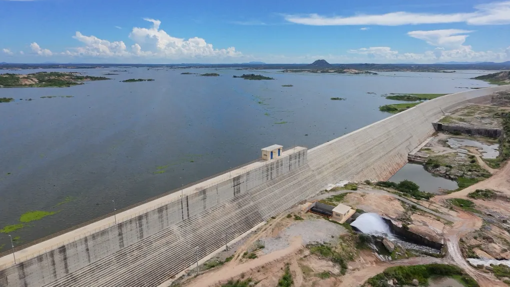 Barragem de Oiticica atinge 61,49% da capacidade e já acumula mais de 456 milhões de m³ de água