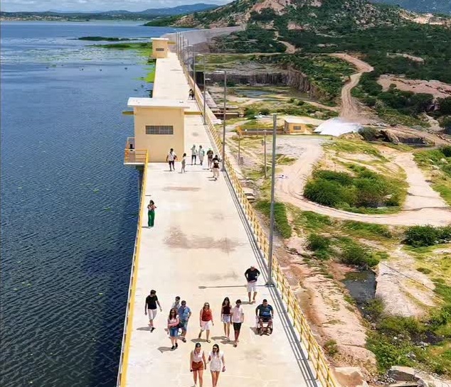 Barragem Oiticica ultrapassa 75% da capacidade e falta apenas 2,46 metros para sangrar