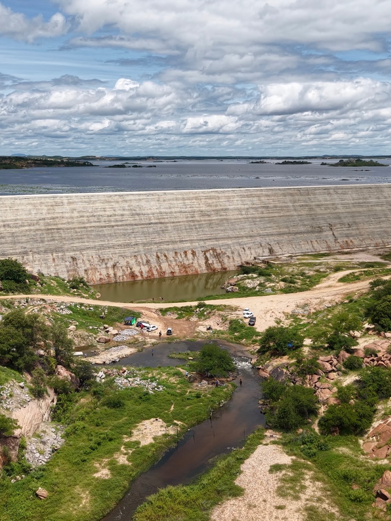 Barragem de Oiticica segue aumentando volume e já alcança 71,85% da capacidade total