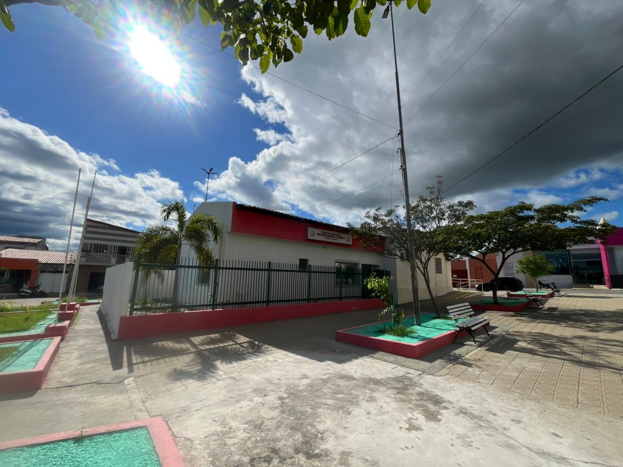Prefeitura de Jucurutu – RN publica edital de concurso com salários de até R$ 4.867,69