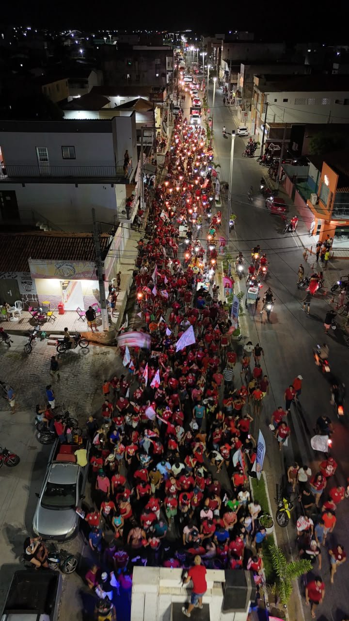 Carreata e motociata reúnem apoiadores de Lula pelas ruas de Jucurutu