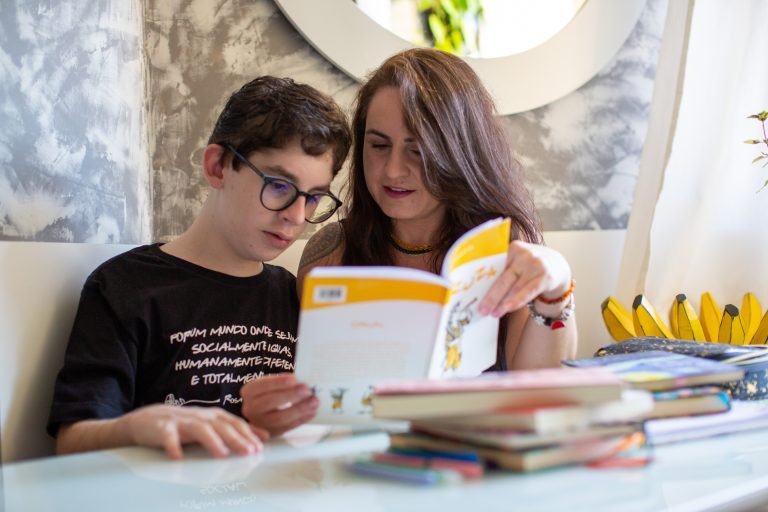 Dedução integral de gastos com educação de autistas