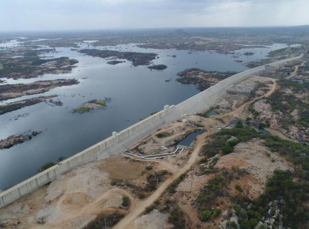 marcosdantas.com-rn-ganha-reforco-hidrico-apos-chuvas-e-oiticica-supera-50-da-capacidade-barragem-de-oiticica-foto-qs-engenharia-1024x576